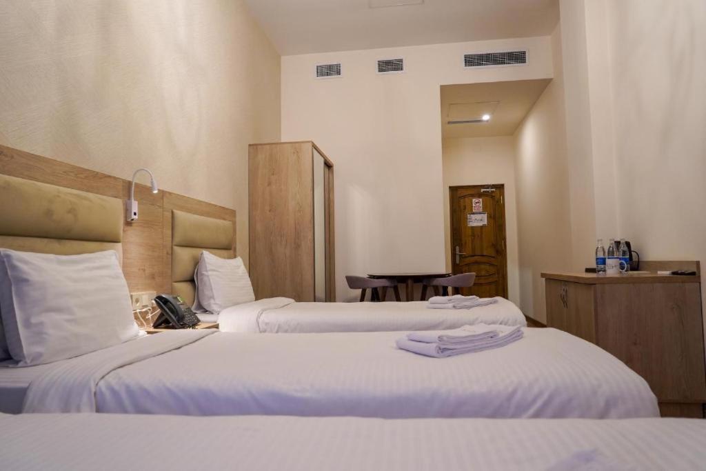 Kuma Hotel Gjumri Eksteriør billede